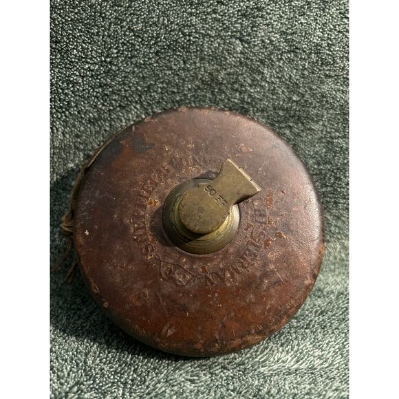 Antique Chesterman Leather Cased Measurer with Brass Handle Cloth Tape - Picture 2 of 10